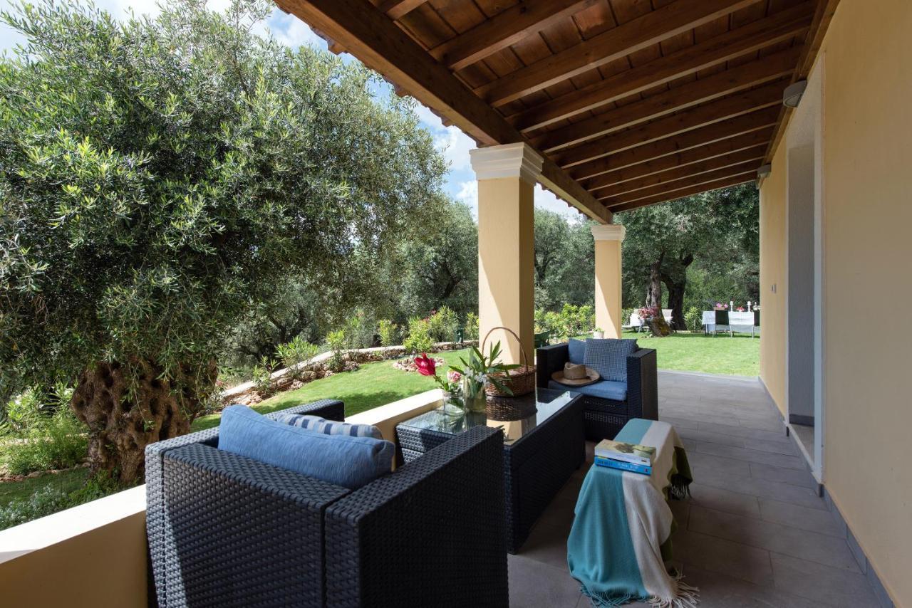 Terra Rossa By Konnect, Views To Ionian Sea Villa Spartylas ภายนอก รูปภาพ